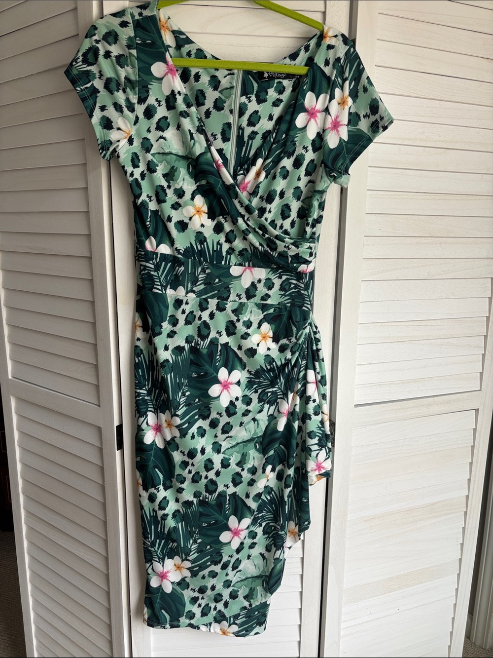 Lady Vintage Retro Floral Green Wrap Dress with Tropical Print